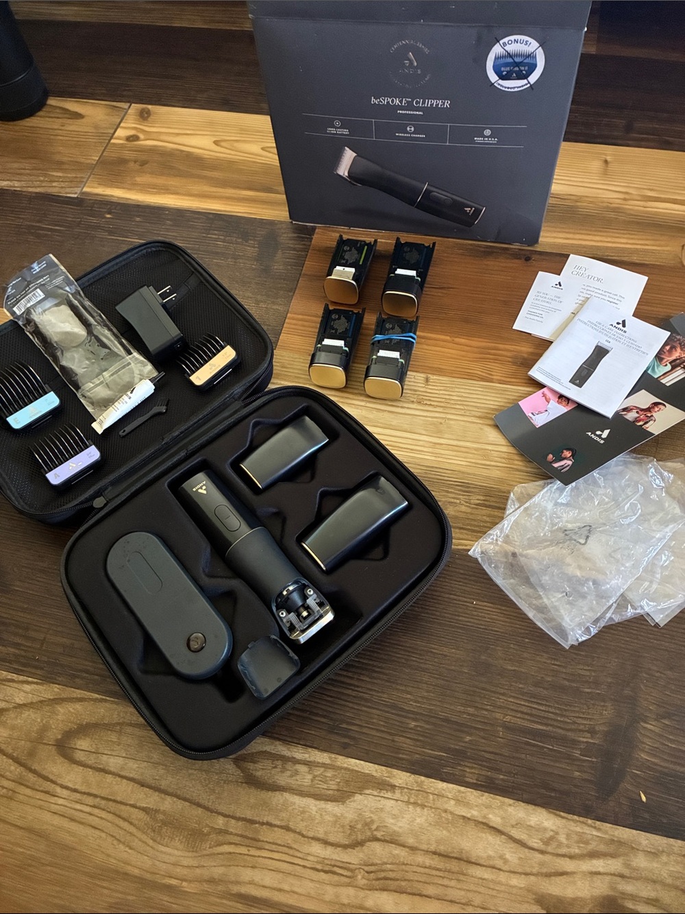 Andis Bespoke Clipper Kit - Black and Gold Accents